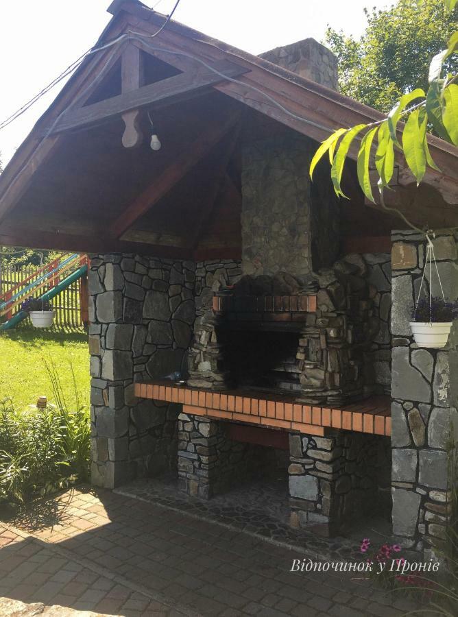 Відпочинок У Пронів Hotel Slavske Buitenkant foto